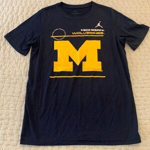 Nike Dri Fit University of Michigan Tee - Youth Latge